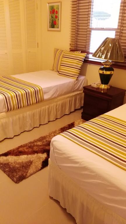Relax Villa Ocho Rios Ngoại thất bức ảnh